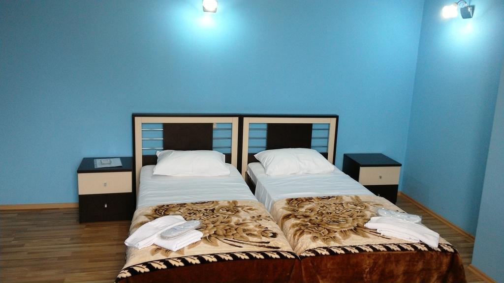 Europa+T Hotel Tbiliszi Kültér fotó