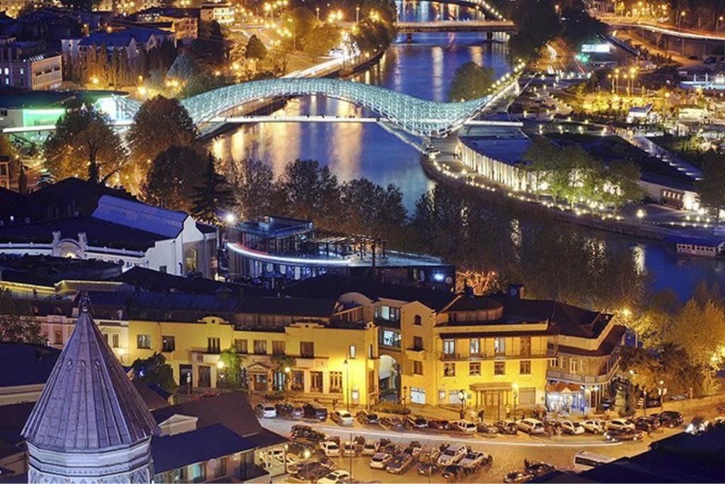 Europa+T Hotel Tbiliszi Kültér fotó