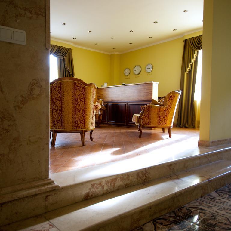 Europa+T Hotel Tbiliszi Kültér fotó